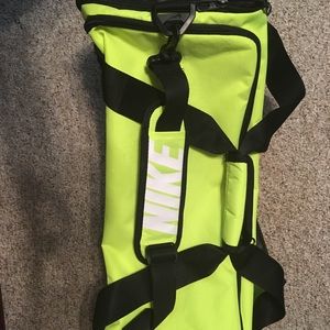 Nike Brasilia Medium Duffel Bag